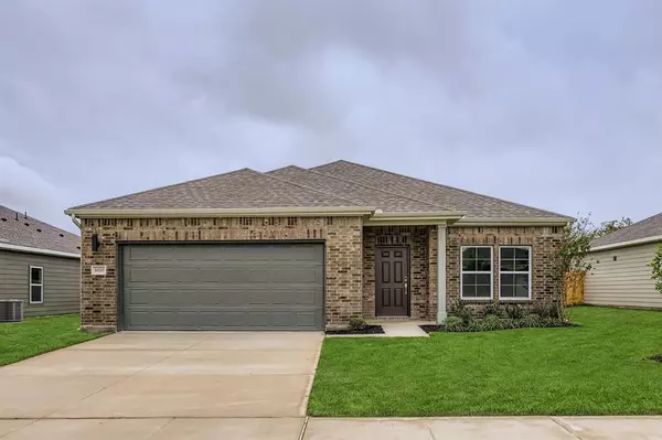 1020 Park Oak Lane, Crowley, TX 76036