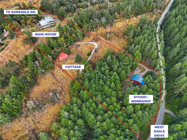 248 Suneagle Dr, Salt Spring, BC V8K 1E5