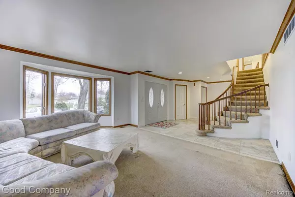 Sterling Heights, MI 48310,38092 Westchester RD