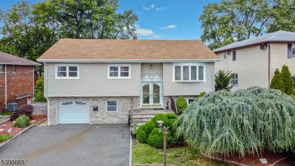 135 Franklin St,  Little Ferry Boro,  NJ 07643