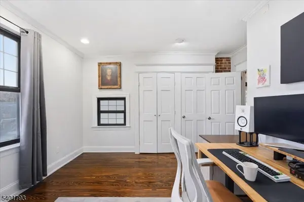 Morristown Town, NJ 07960,103 Early St