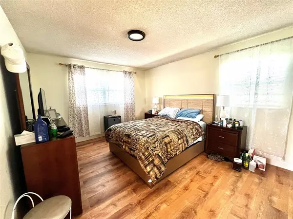 Margate, FL 33063,3080 Holiday Springs Blvd #301