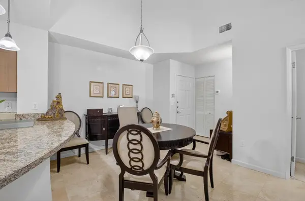 Boca Raton, FL 33496,3237 Clint Moore Rd #206