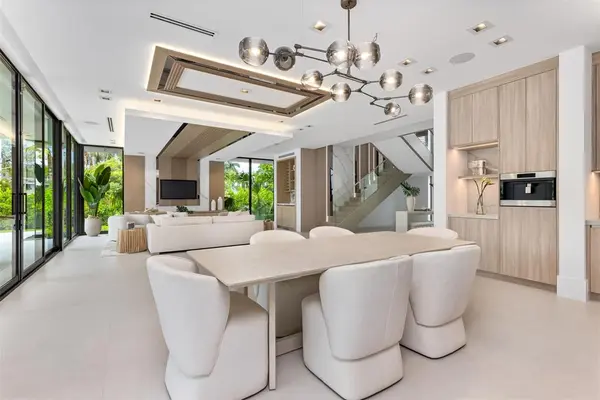 Fort Lauderdale, FL 33316,1626 E Lake Dr