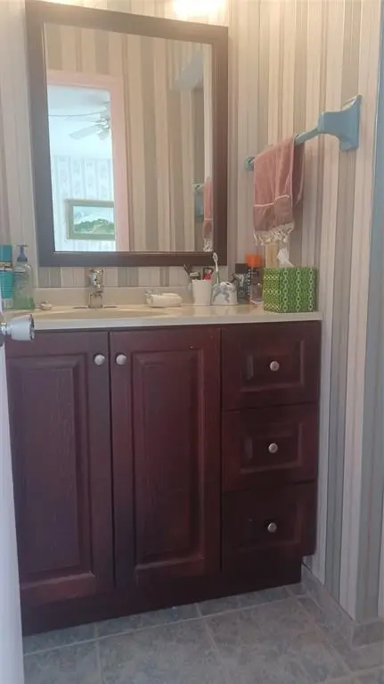 Boynton Beach, FL 33435,2191 NE 1st Ct #202