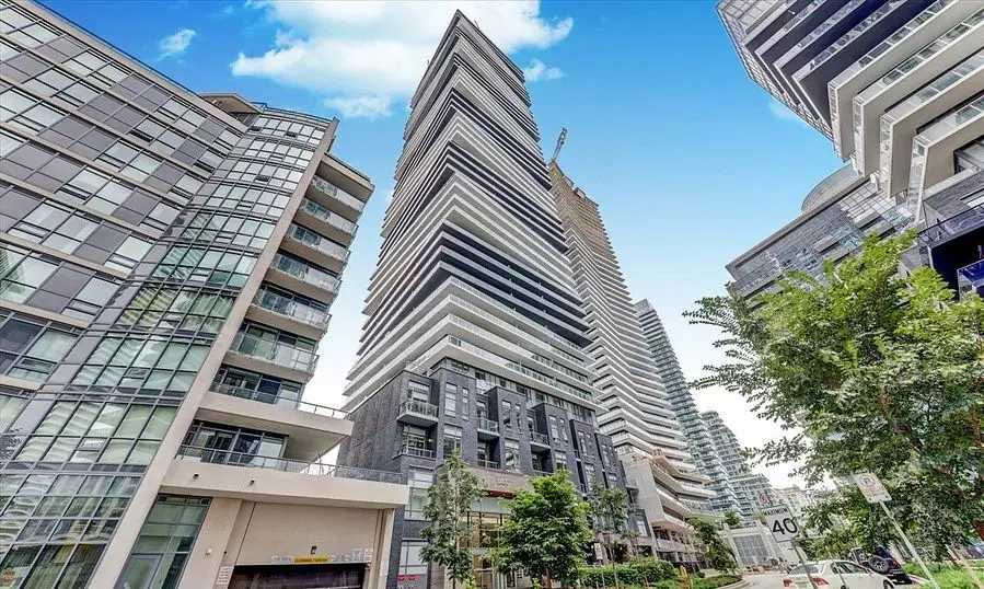 56 Annie Craig DR #3208, Toronto W06, ON M8V 0C8