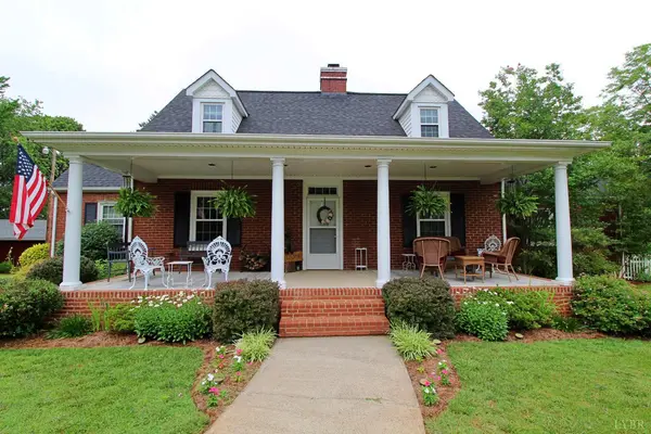 Appomattox, VA 24522,1538 Redfields RD