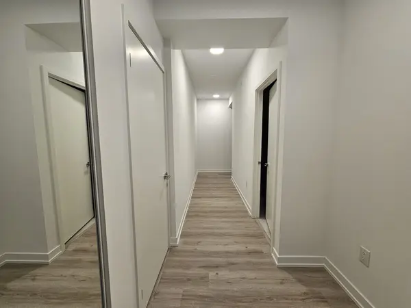 Mississauga, ON L5B 0P6,395 Square One DR #3608