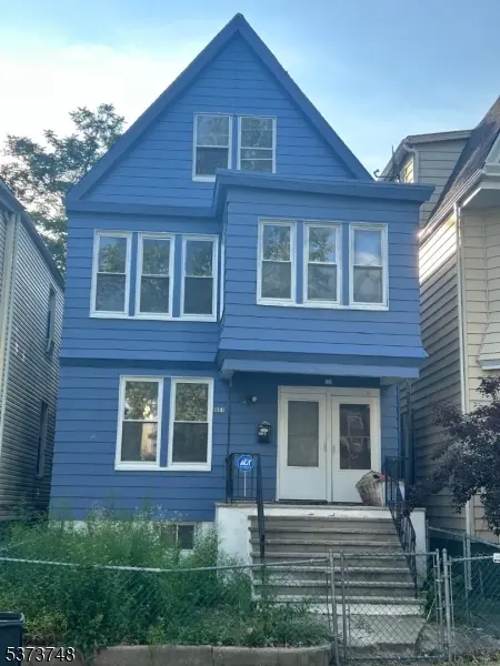 491 Norwood St, East Orange City, NJ 07018