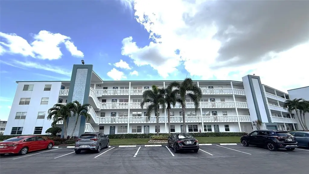 Boca Raton, FL 33434,2028 Exeter B #2028