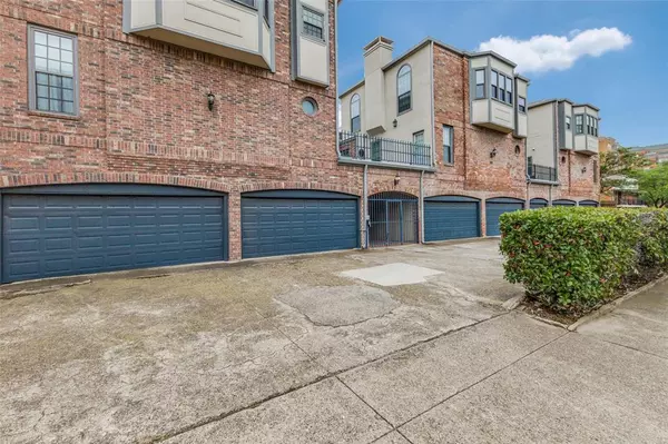 4511 Gilbert Avenue #106, Dallas, TX 75219