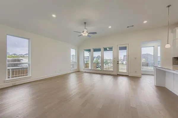 Rhome, TX 76078,154 Longhorn Bend