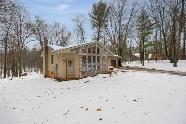 23020 13 Mile RD, Big Rapids, MI 49307