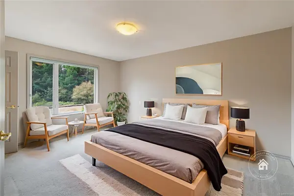 Errington, BC V0R 1V0,1010 Middlegate Rd