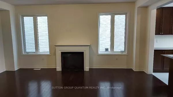 Whitby, ON L1P 0N9,12 Armilia PL