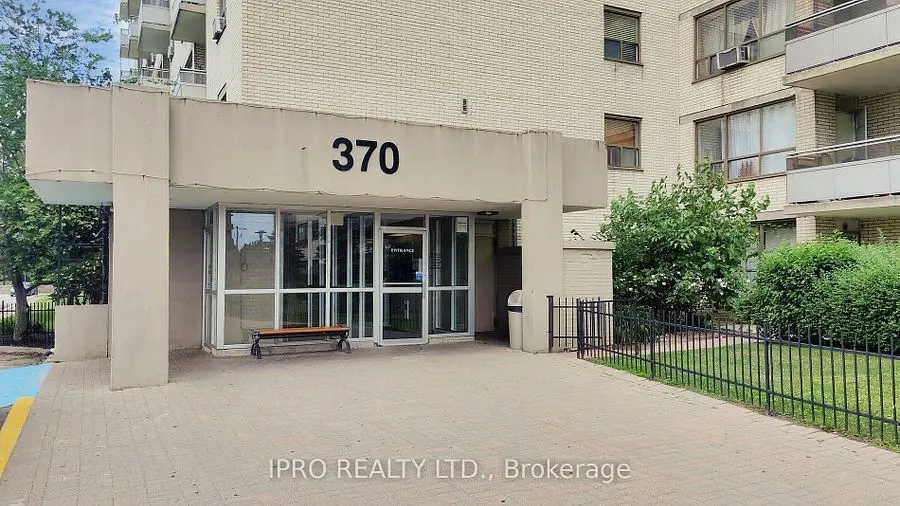 370 Dixon RD #2316, Toronto W09, ON M9R 1T2