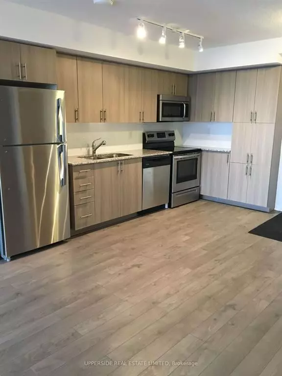 Toronto W04, ON M6A 0C4,3091 Dufferin ST #1401