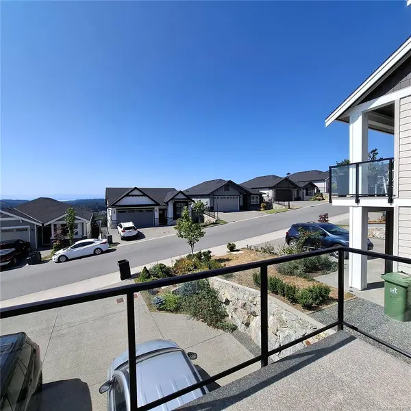 Langford, BC V9B 5L4,2552 Obsidian Pl