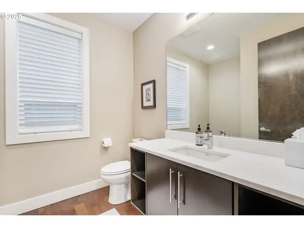 Portland, OR 97229,3311 NW TULLAMORE CT