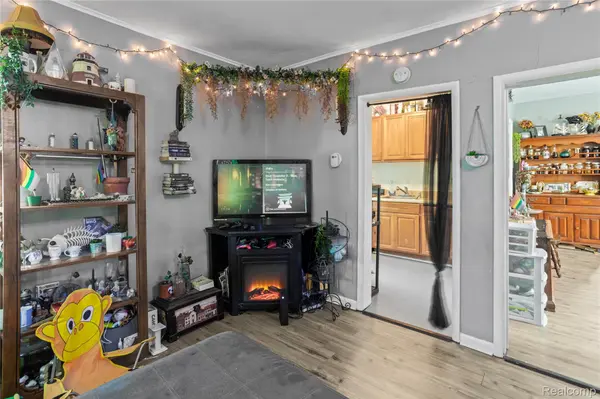 Port Huron, MI 48060,1012 8th ST