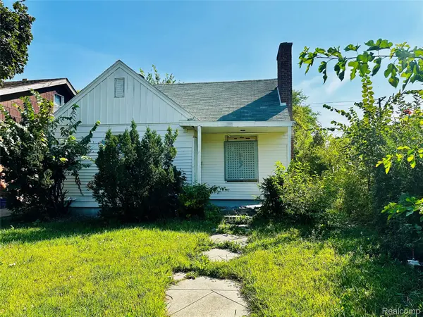 Detroit, MI 48205,18900 Fairport ST