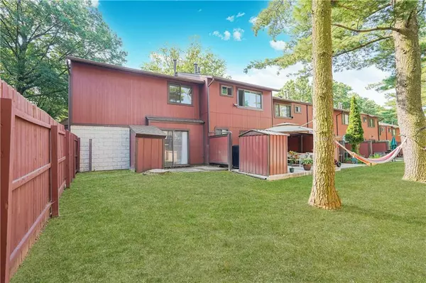 Staten Island, NY 10314,2 Belmar DR East #1