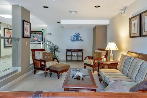 Pompano Beach, FL 33062,1009 N Ocean Blvd #503