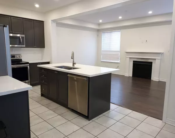 Brampton, ON L7A 4T7,4 Redfern ST