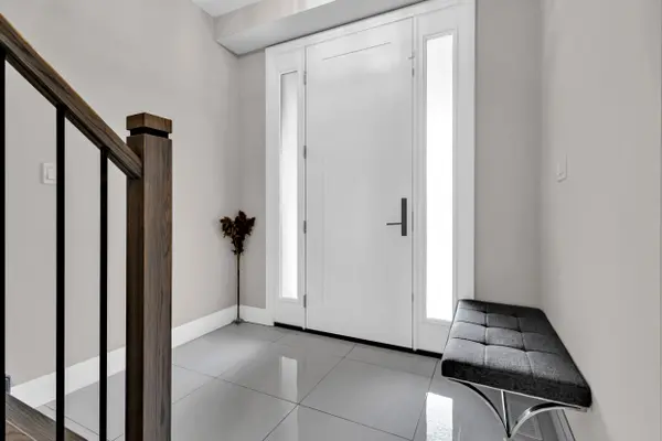 East Luther Grand Valley, ON L9W 6P4,11 Tindall CRES S