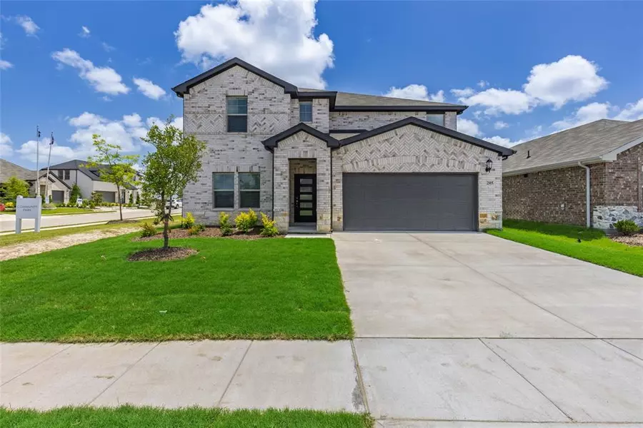 205 Sugarlands Drive, Greenville, TX 75402