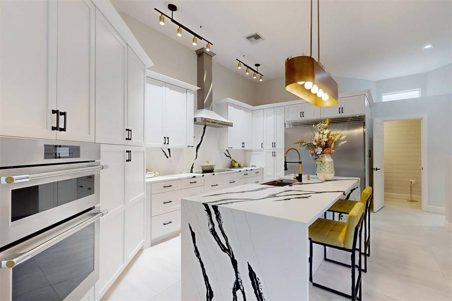 9485 E Maiden Ct, Vero Beach, FL 32963