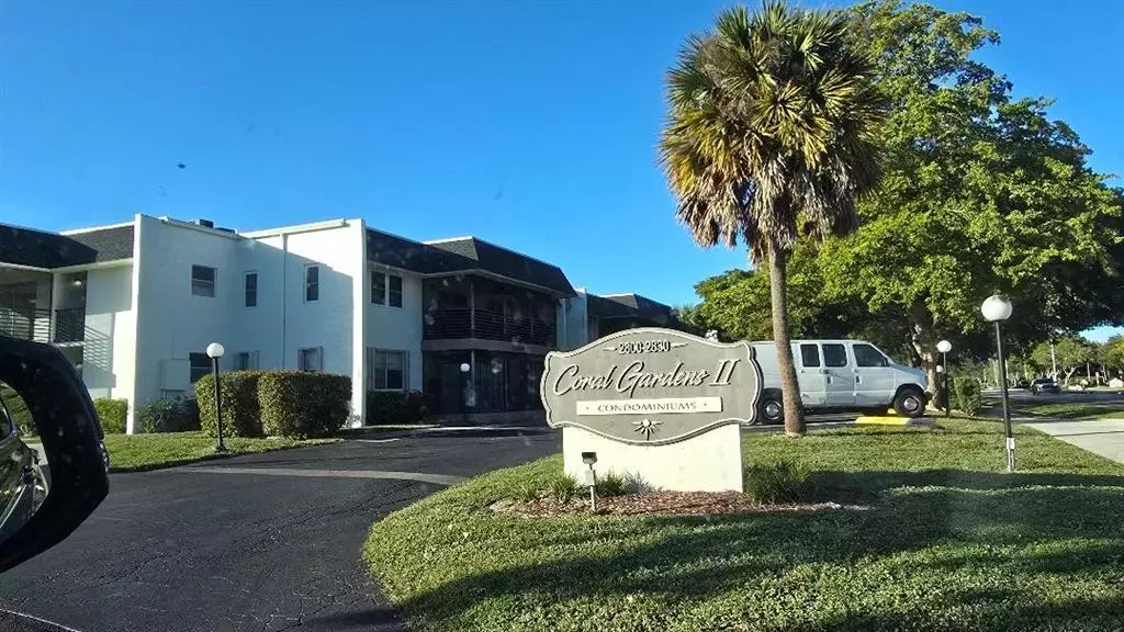 Coral Springs, FL 33065,2810 Riverside Dr #202