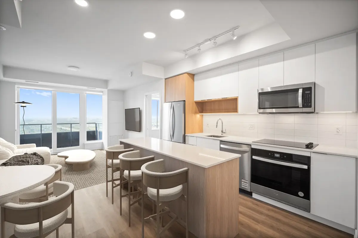 Mississauga, ON L5B 0P7,4235 Confederation Pkwy #3502