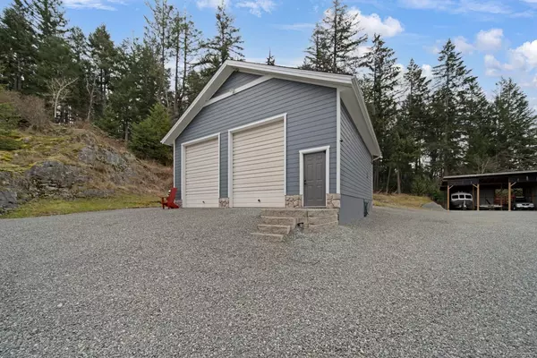 Duncan, BC V9L 5W7,1591 Escarpment Way