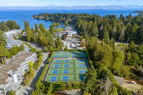 Nanoose Bay, BC V9P 9B7,1600 Stroulger Rd #717