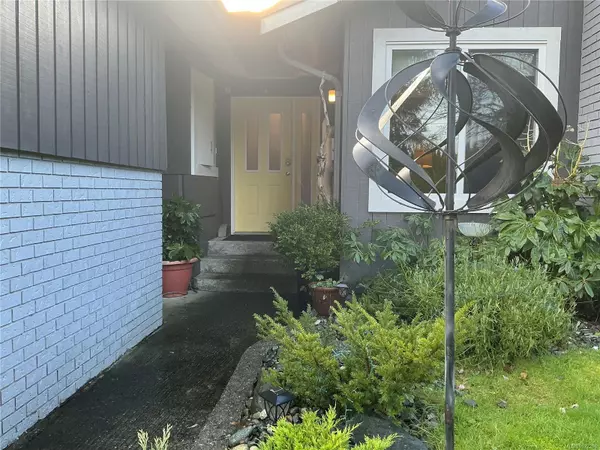 Campbell River, BC V9W 5K3,391 Parkway Rd