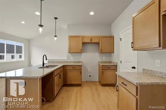 Lapeer, MI 48446,1423 Luxington ST