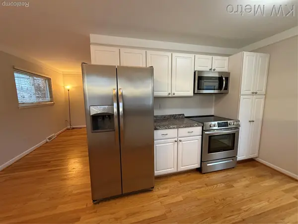 Royal Oak, MI 48073,1204 Montrose AVE