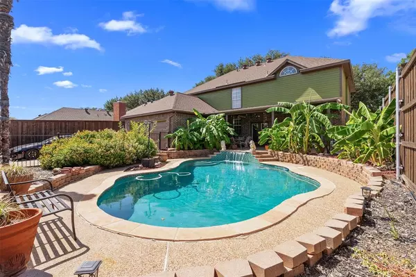 Grand Prairie, TX 75052,2713 Water Oak Drive