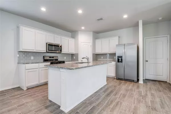 Forney, TX 75126,1635 Briar Hunt Drive