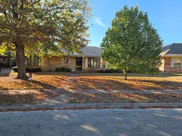 1706 W Shields Drive,  Sherman,  TX 75092