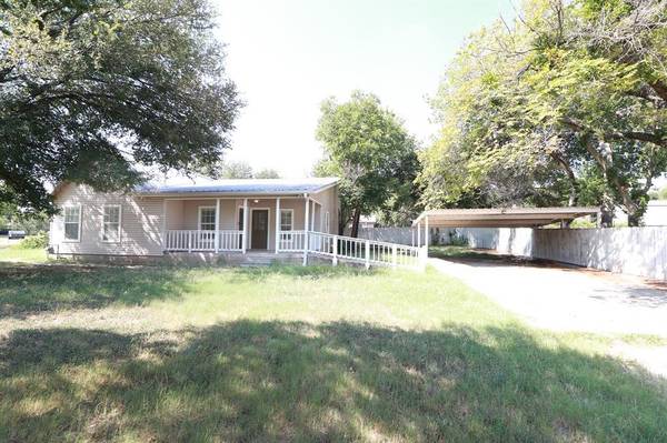 1065 W Pecan Street, Stephenville, TX 76401