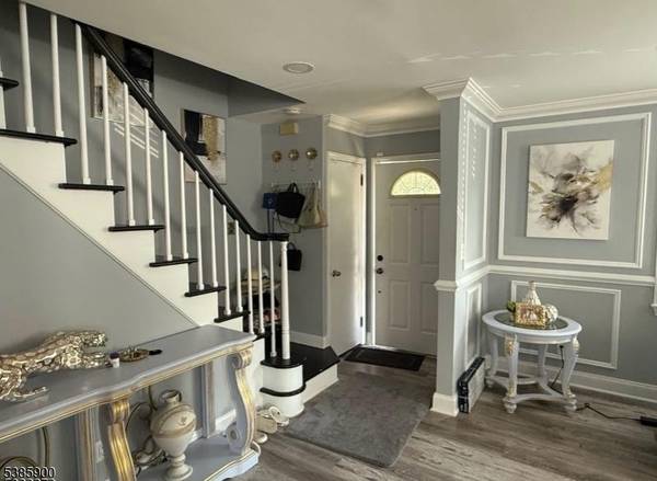 752 W Lake Ave, Rahway City, NJ 07065