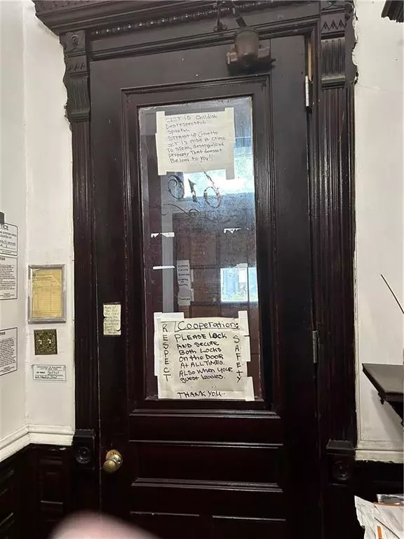 Brooklyn, NY 11221,610 Madison ST