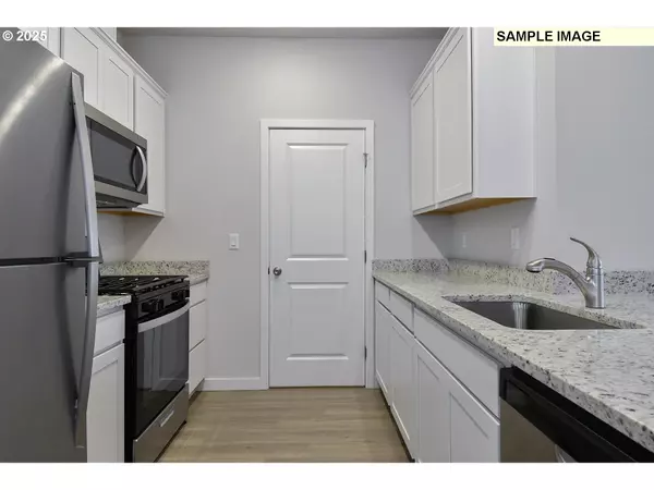 Woodburn, OR 97071,1285 PARKSIDE AVE