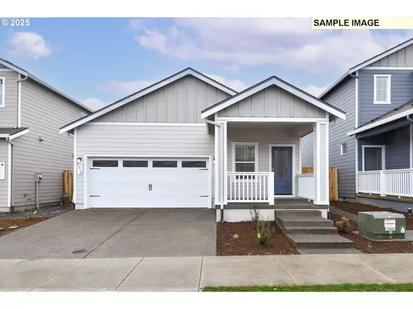 1385 OWL AVE, Woodburn, OR 97071