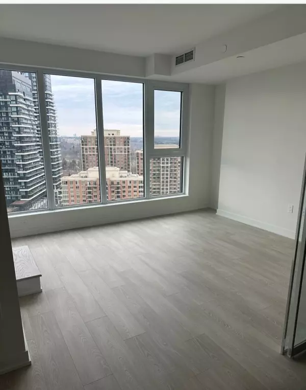 Toronto C13, ON M3C 0S4,1 Quarrington LN #2015