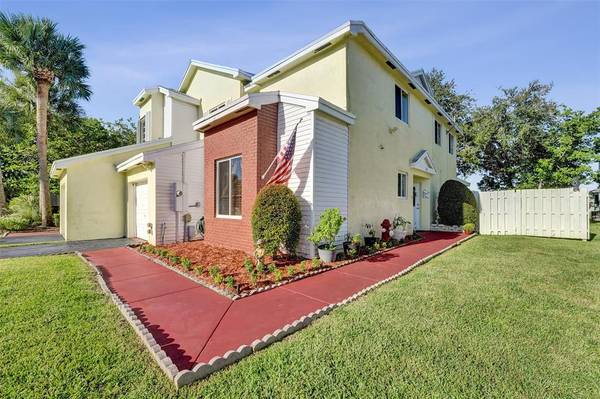 Davie, FL 33324,1081 SW 110th Ln