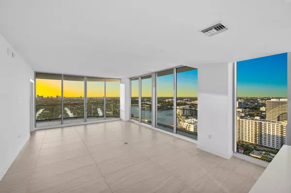 Fort Lauderdale, FL 33304,151 N Seabreeze Blvd #2503-E