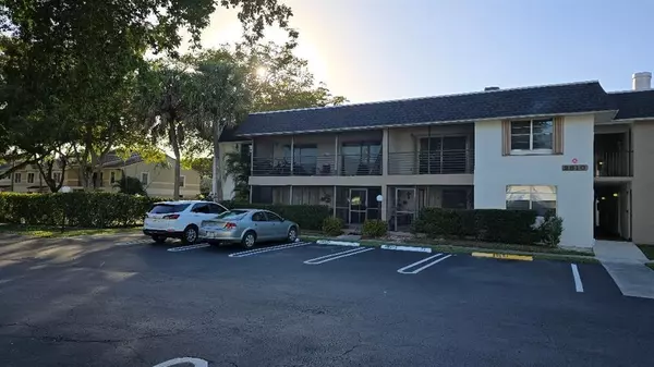 Coral Springs, FL 33065,2810 Riverside Dr #202